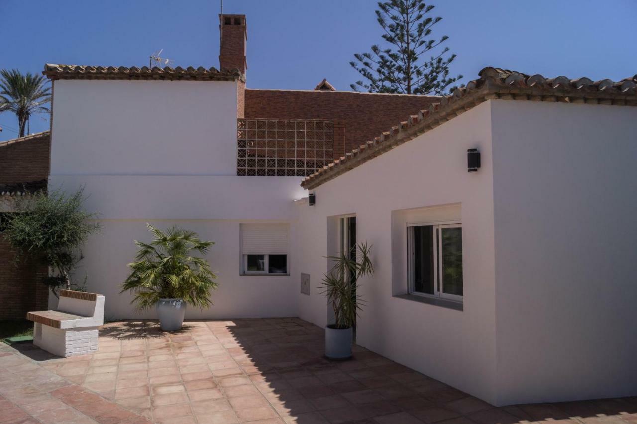 Beach-Front Bahia Dorada Estepona Exterior foto