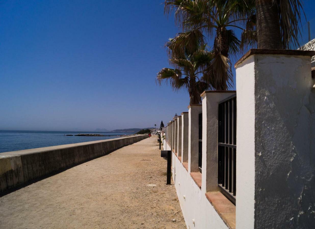 Beach-Front Bahia Dorada Estepona Exterior foto